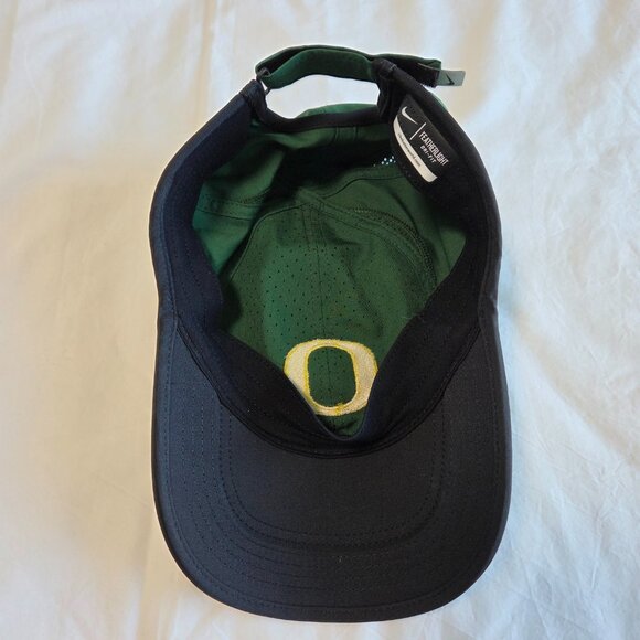 University or Oregon Running Hat - Picture 7 of 9